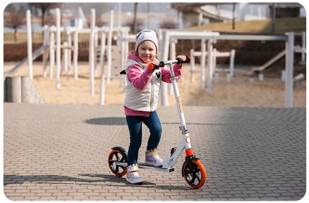 HULAJNOGA SKŁADANA DUŻA LIONELO LUCA AMORTYZATOR LEKKA WYTRZYMAŁA HAMULEC Certyfikaty, opinie, atesty CE