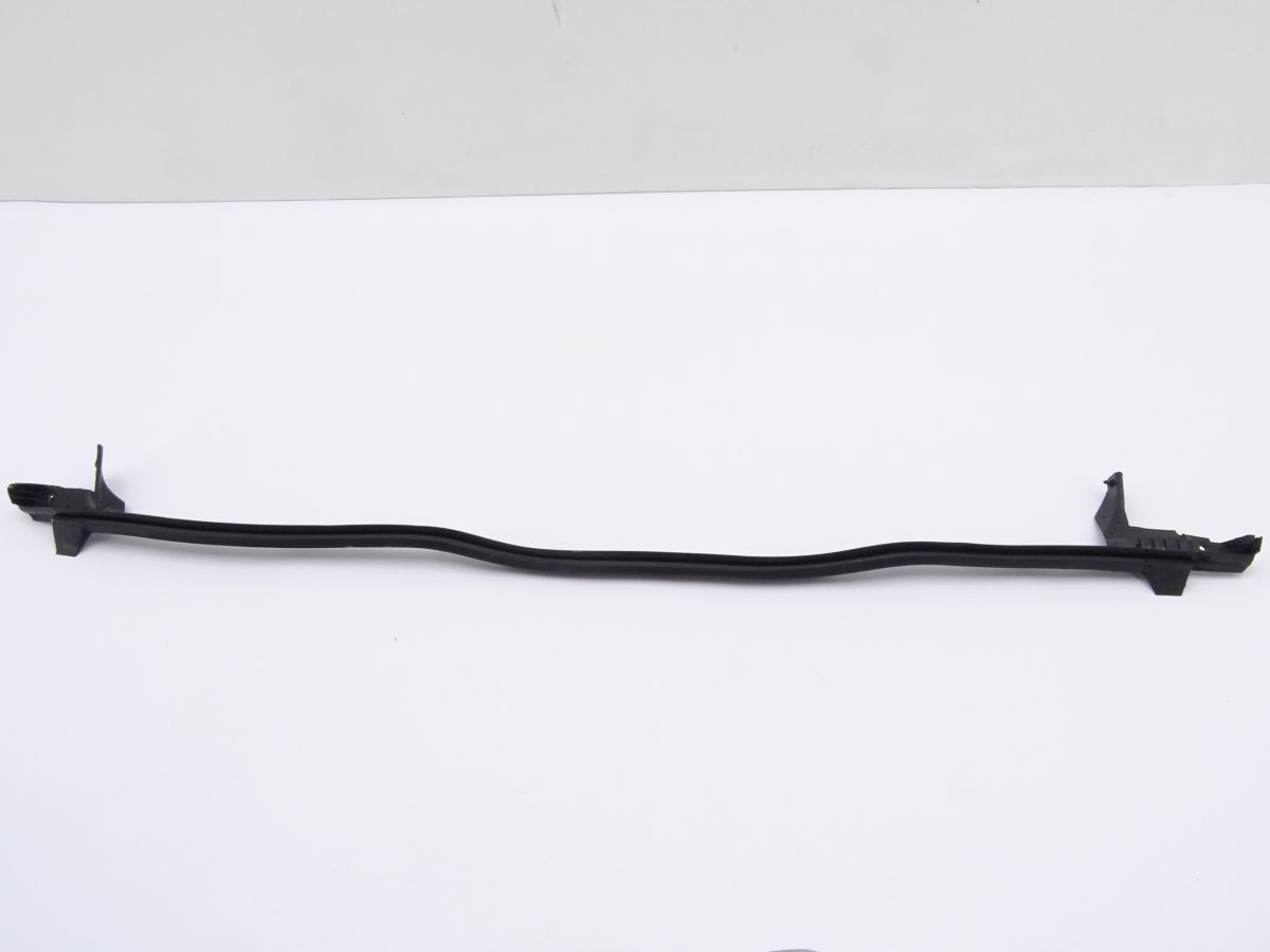 OPEL FRONTERA B 5d LONG USZCZELKA KLAPY TYŁ TYLNEJ Producent części Opel OE