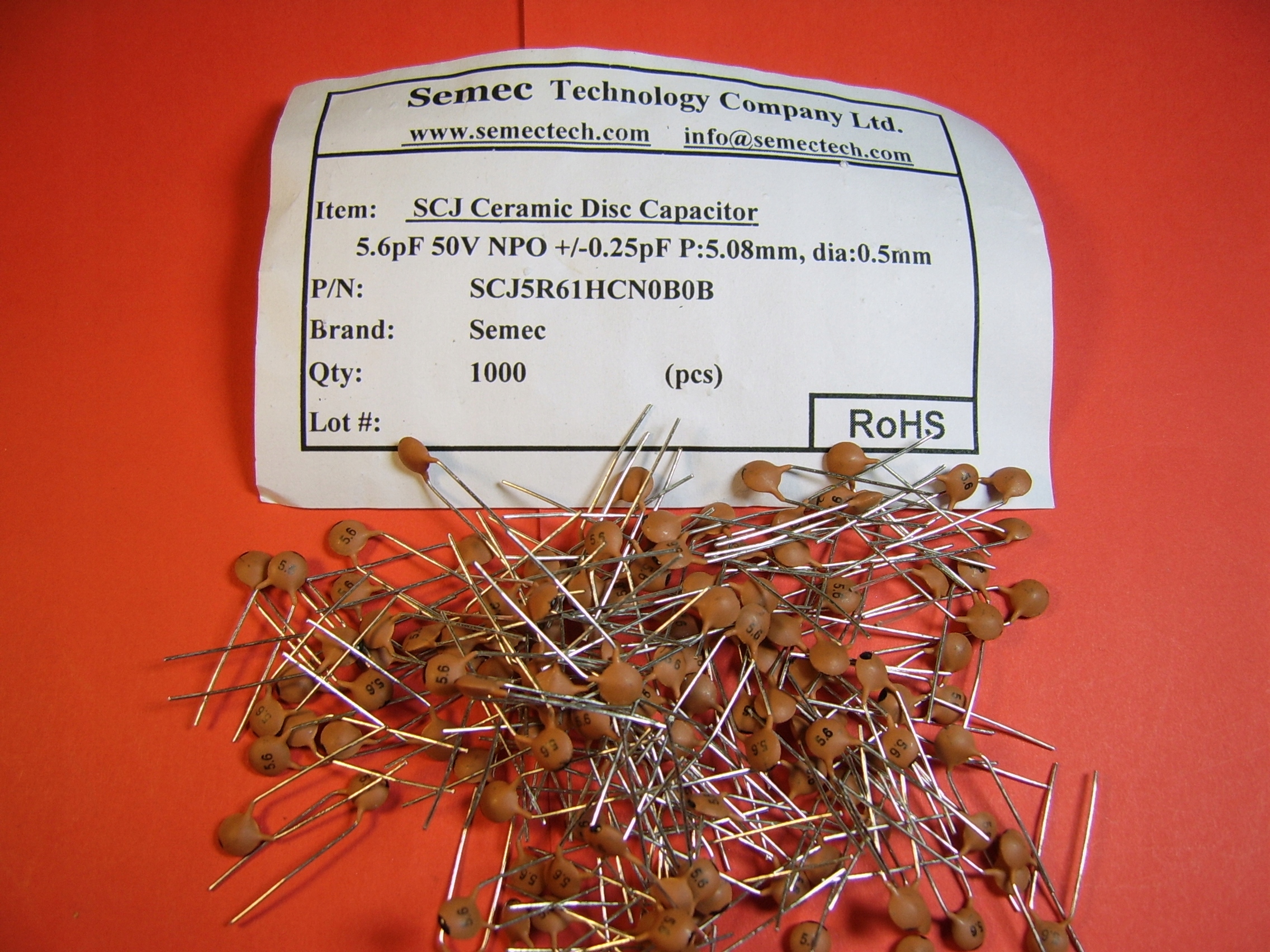 100x 5.6pF 50V +/-0.25pF NP0 kond. ceramiczny Tht