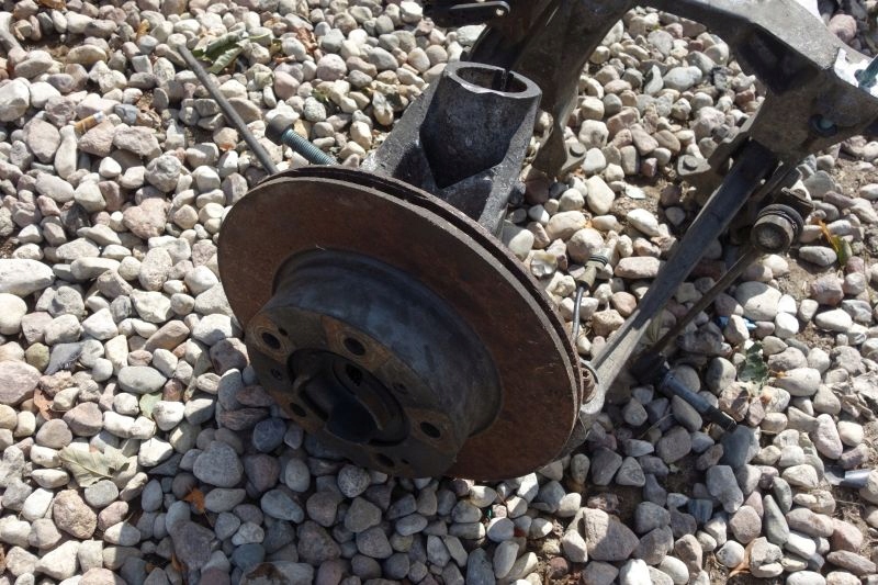 PORSCHE BOXSTER ZAWIESZENIE TYL ZWROTNICA 986 KPL Producent części Porsche OE