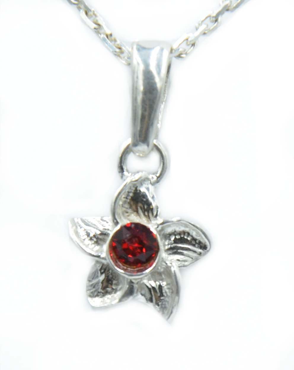 

Srebrny Wisiorek Czerwone Dżety Swarovski. Pr.925!