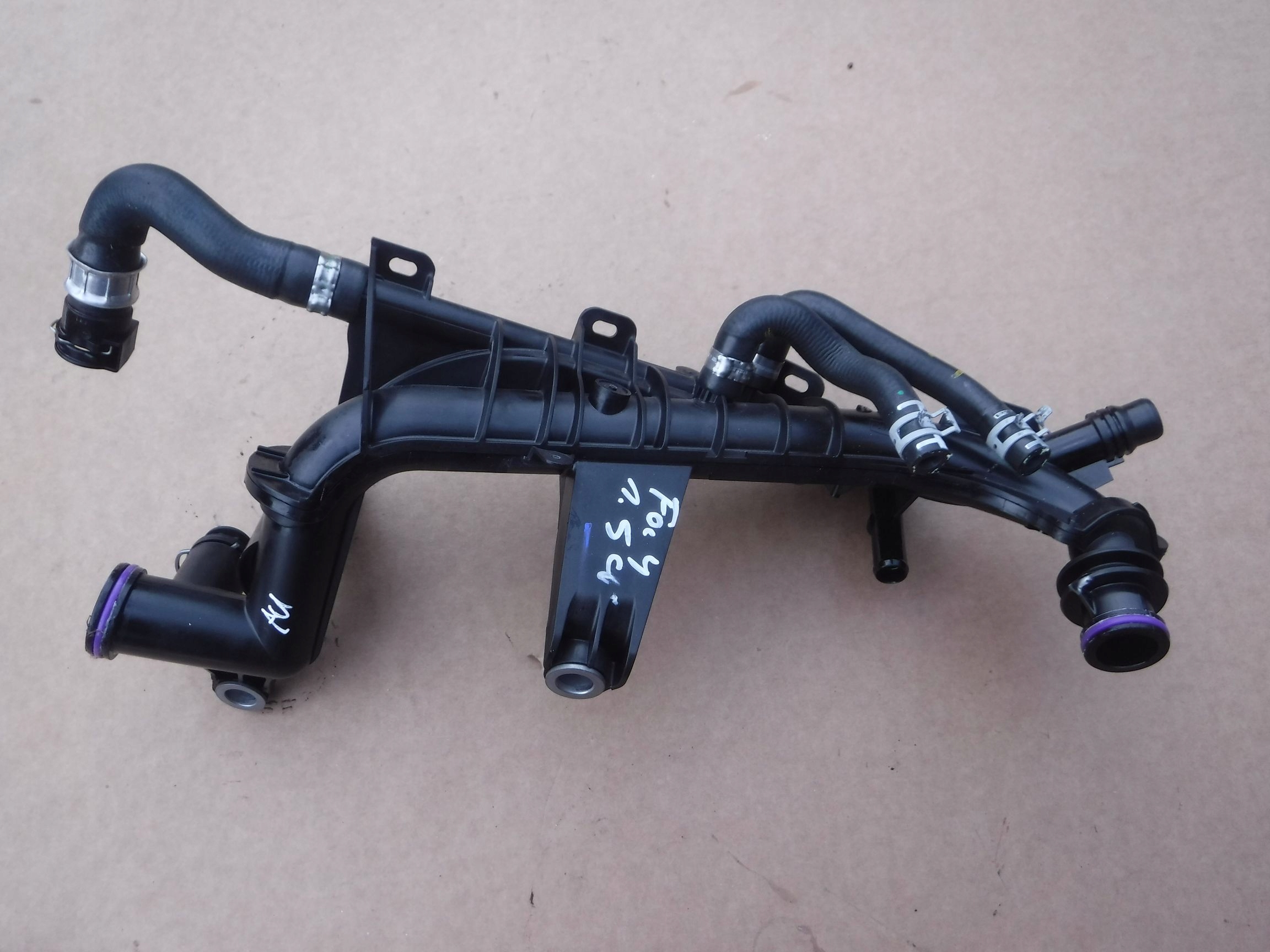 ВОДЯНАЯ ЛИНИЯ FORD FOCUS MK4 1.5 TDCI