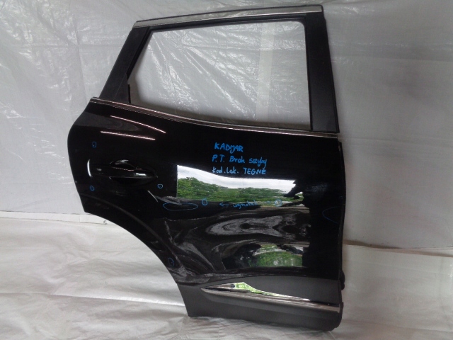 RENAULT KADJAR DRZWI PRAWE TYLNE TYL TEGNE