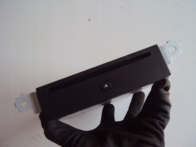 ZMIENIARKA CD RENAULT TALISMAN 281017881R Producent części Renault OE