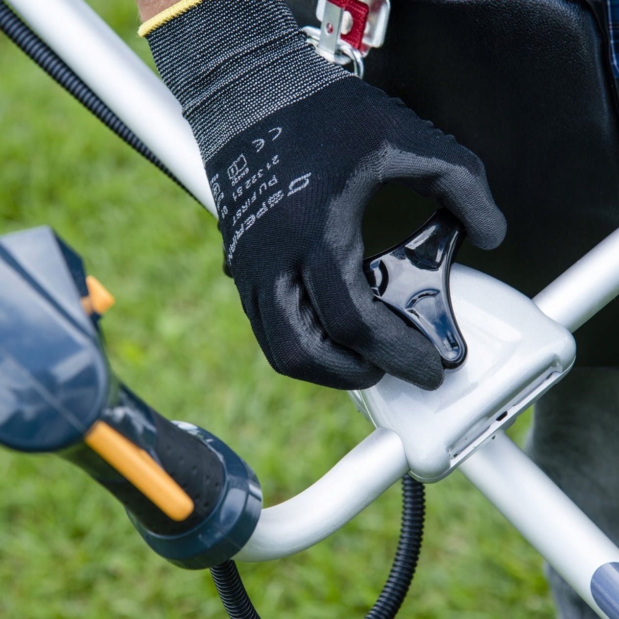 STIGA SBC435HD KOSA SPALINOWA HONDA 4-SUW +GŁOWICE Waga narzędzia 8.7 kg