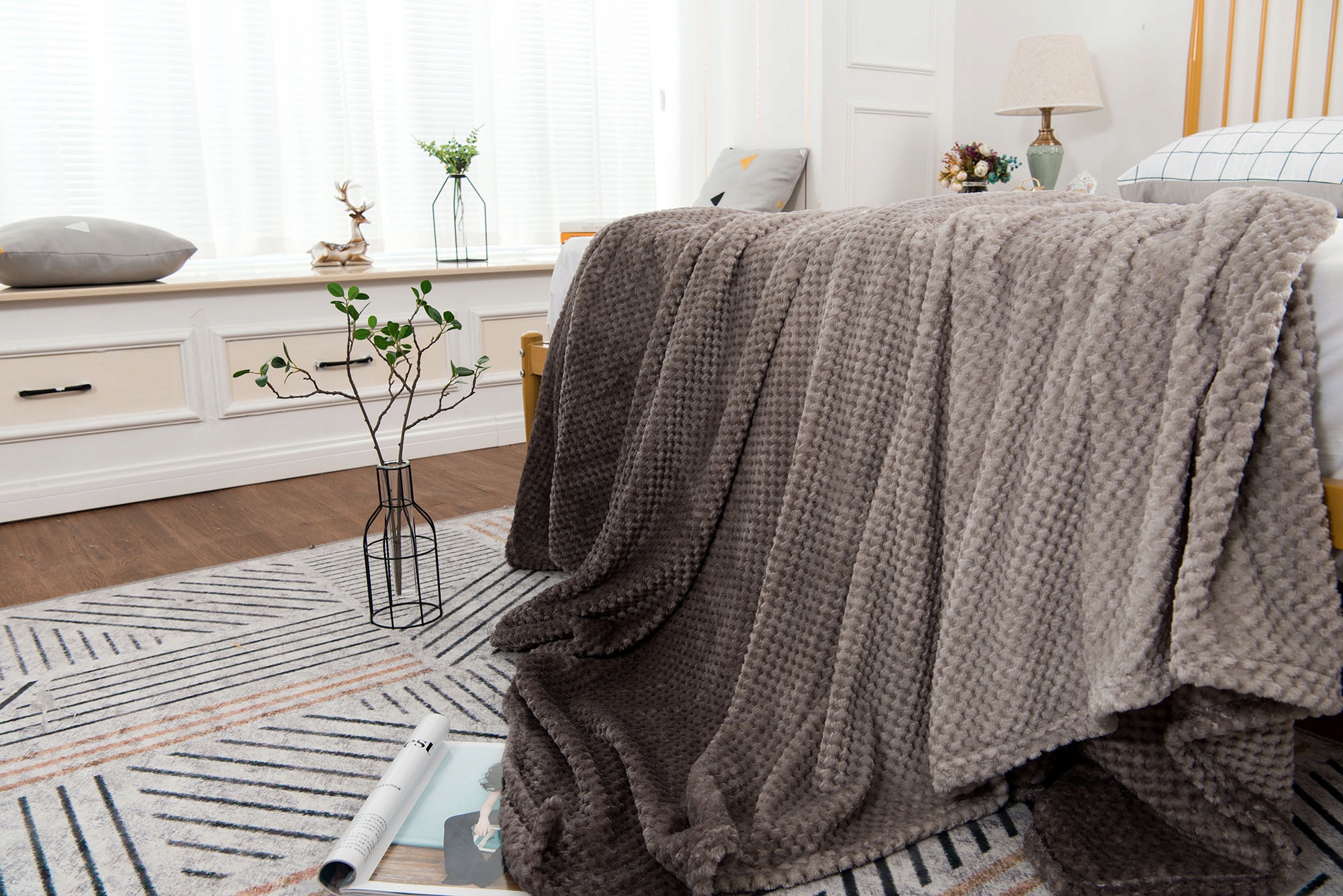 NARZUTA KOC Z MIKROFIBRY 180x200 OMBRE BRĄZ/SZARY Szerokość produktu 180 cm