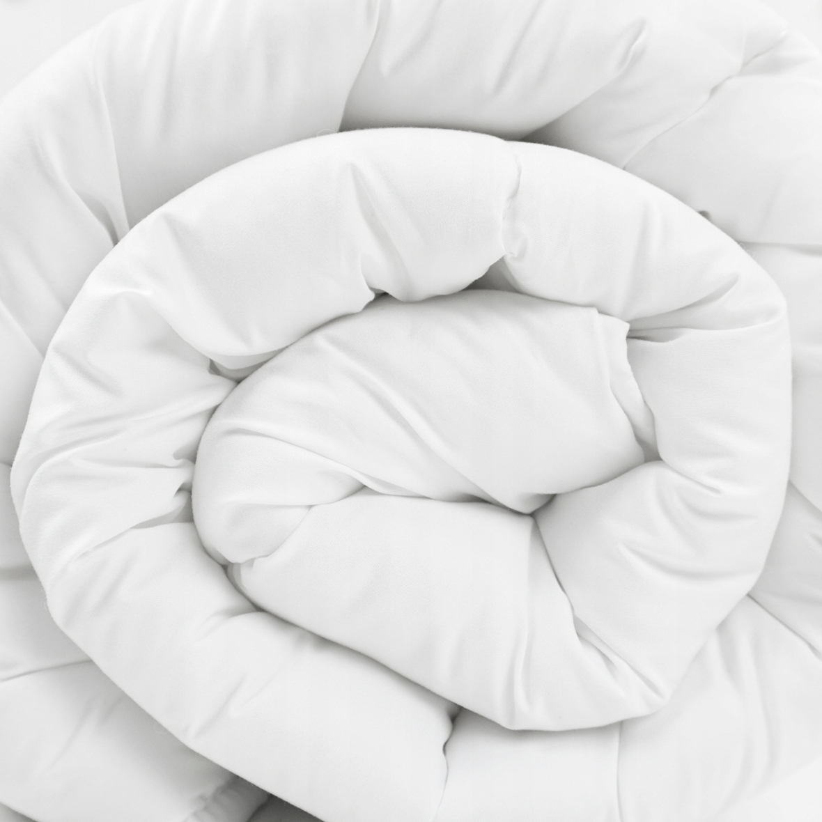 KOŁDRA Całoroczna Ciepła 100x160 Antyalergiczna Bohater brak