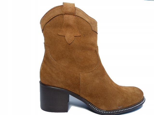 Hnědé vysoké kotníkové boty kovbojské boty, zateplené dámské boty na kotníku Karino 40