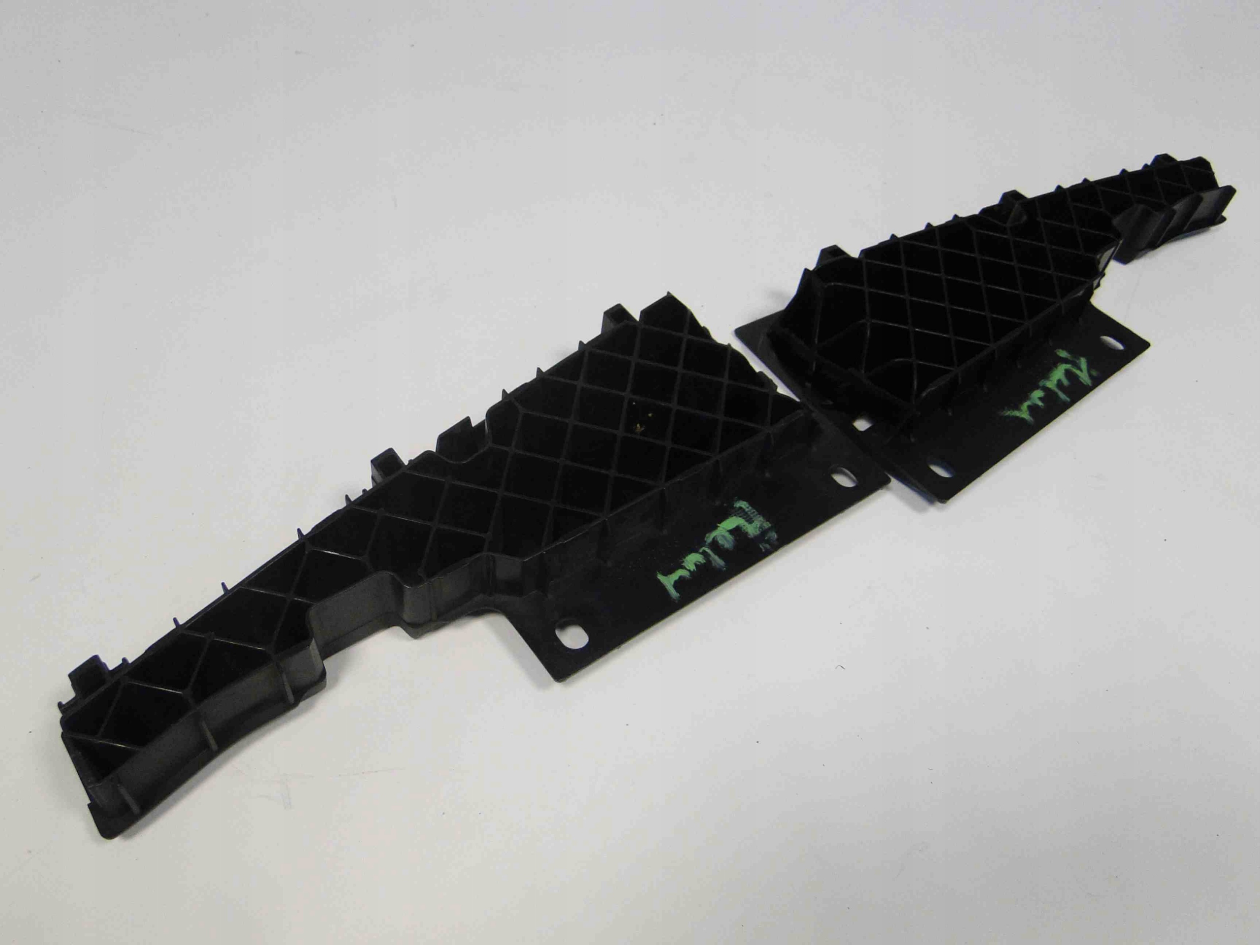 MERCEDES GLK X204 204 LIFT MOCOWANIE GRILLA LEWE Installation side Front