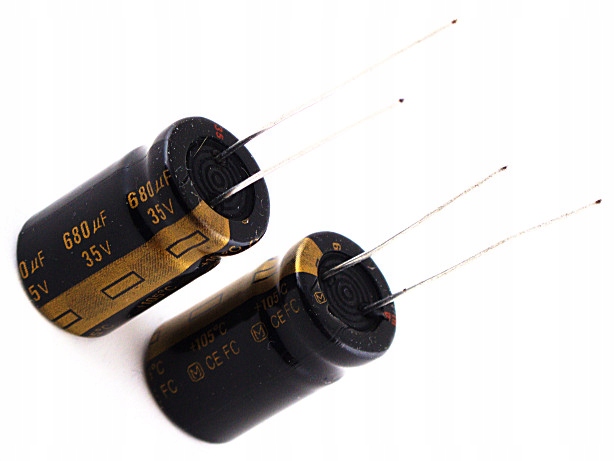 

Kondensator 680uF / 35V 13x21 Low Esr Panasonic Fc