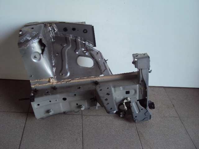 ĆWIARTKA PODŁUŻNICA LEWA RENAULT TALISMAN