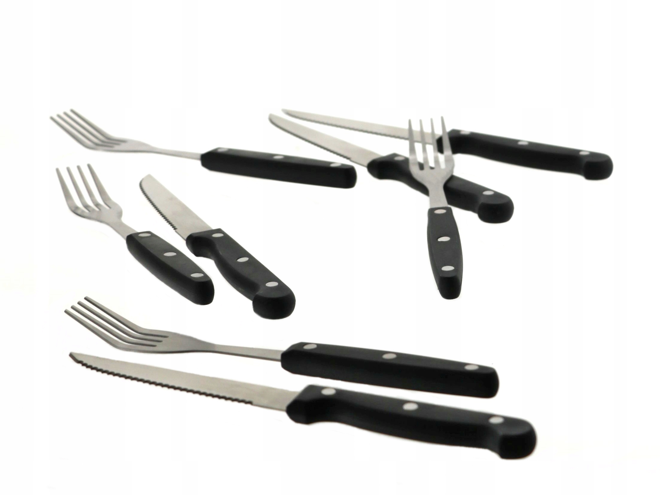 

Zestaw sztućców 4noże, 4 widelce, 8 elementów,