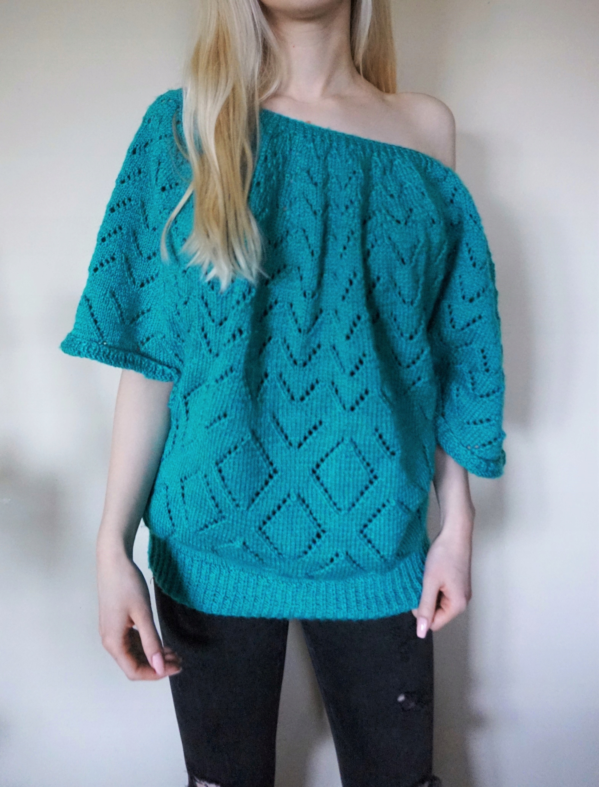 Sweter wykonany ręcznie handmade Marka Hand MADE