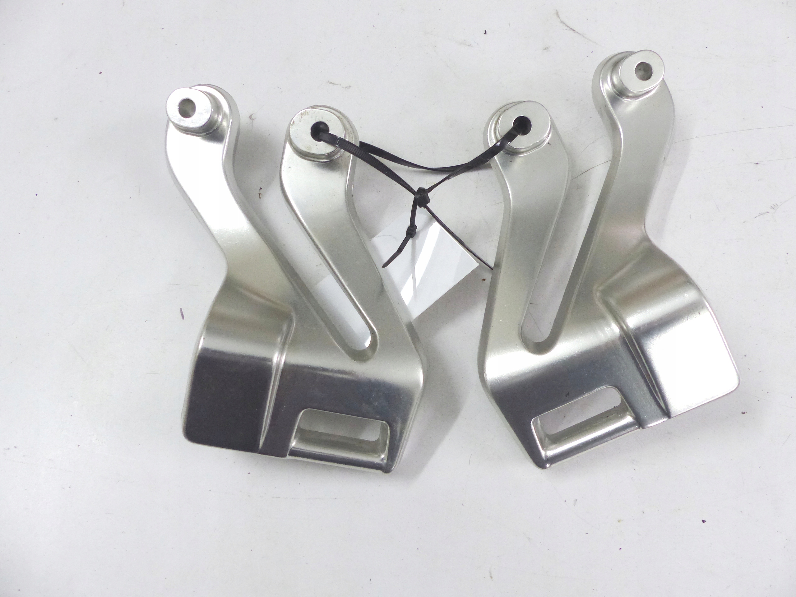 STELAZ KUFER MOCOWANIE TRIUMPH TIGER 100 SPORT