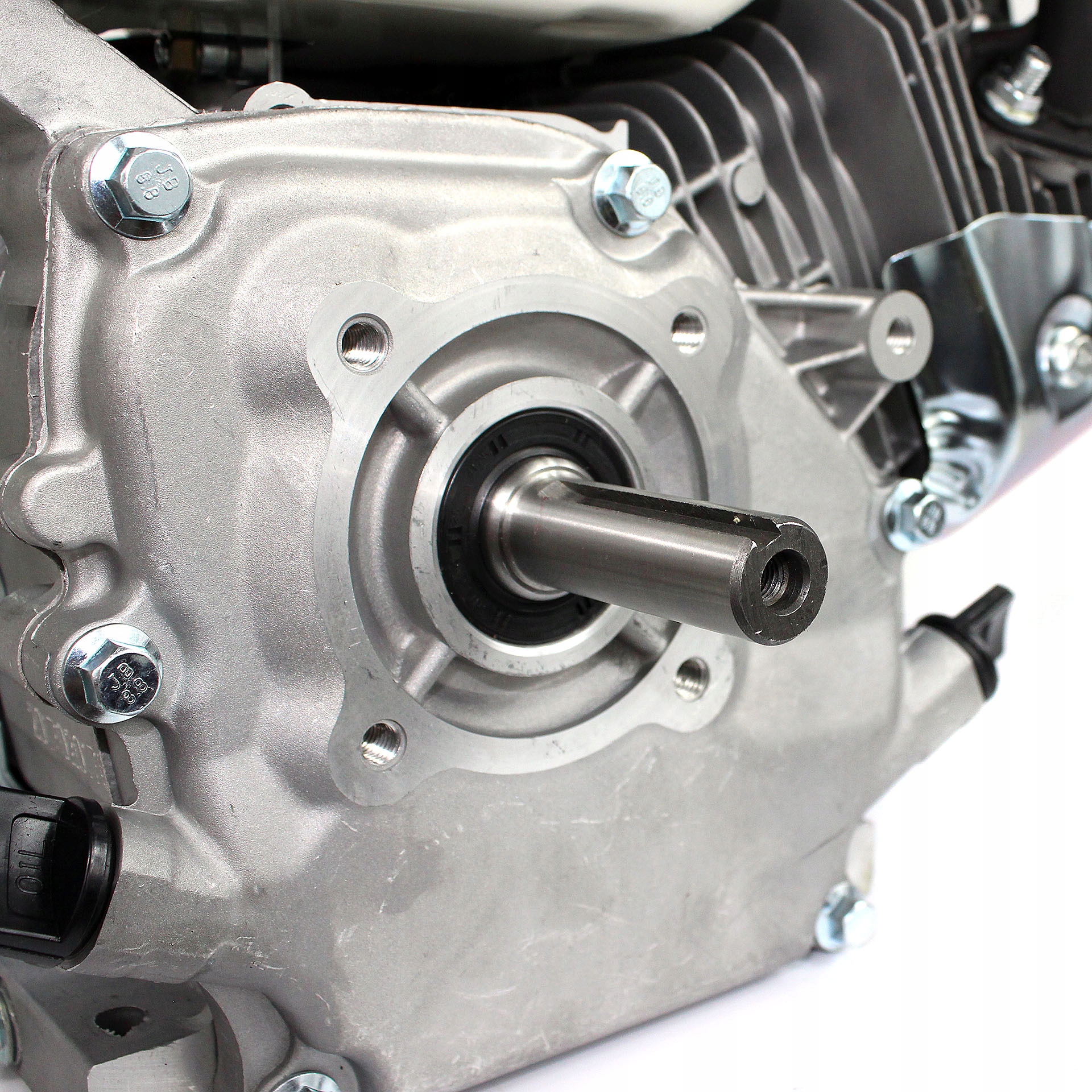 SILNIK SPALINOWY gx160 WAŁEK 20 mm 6,5KM + gratis Model Ripper GX160