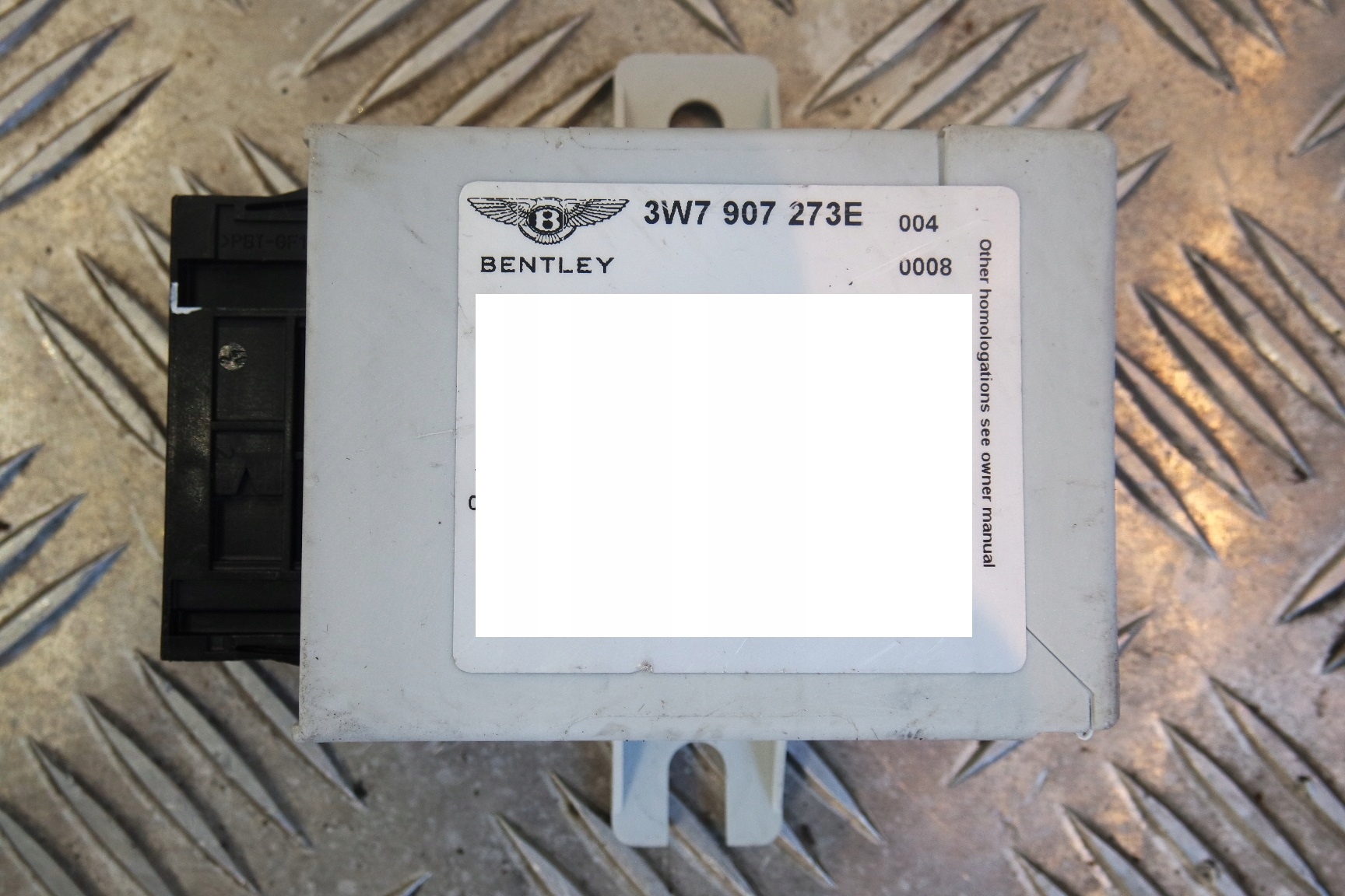 МОДУЛЬ ТИСКУ В ШИНАХ BENTLEY GT LIFT 3W7907273E