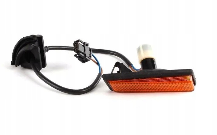 63131383035 - Боковой указатель поворота BMW 8 E31 Оригинал