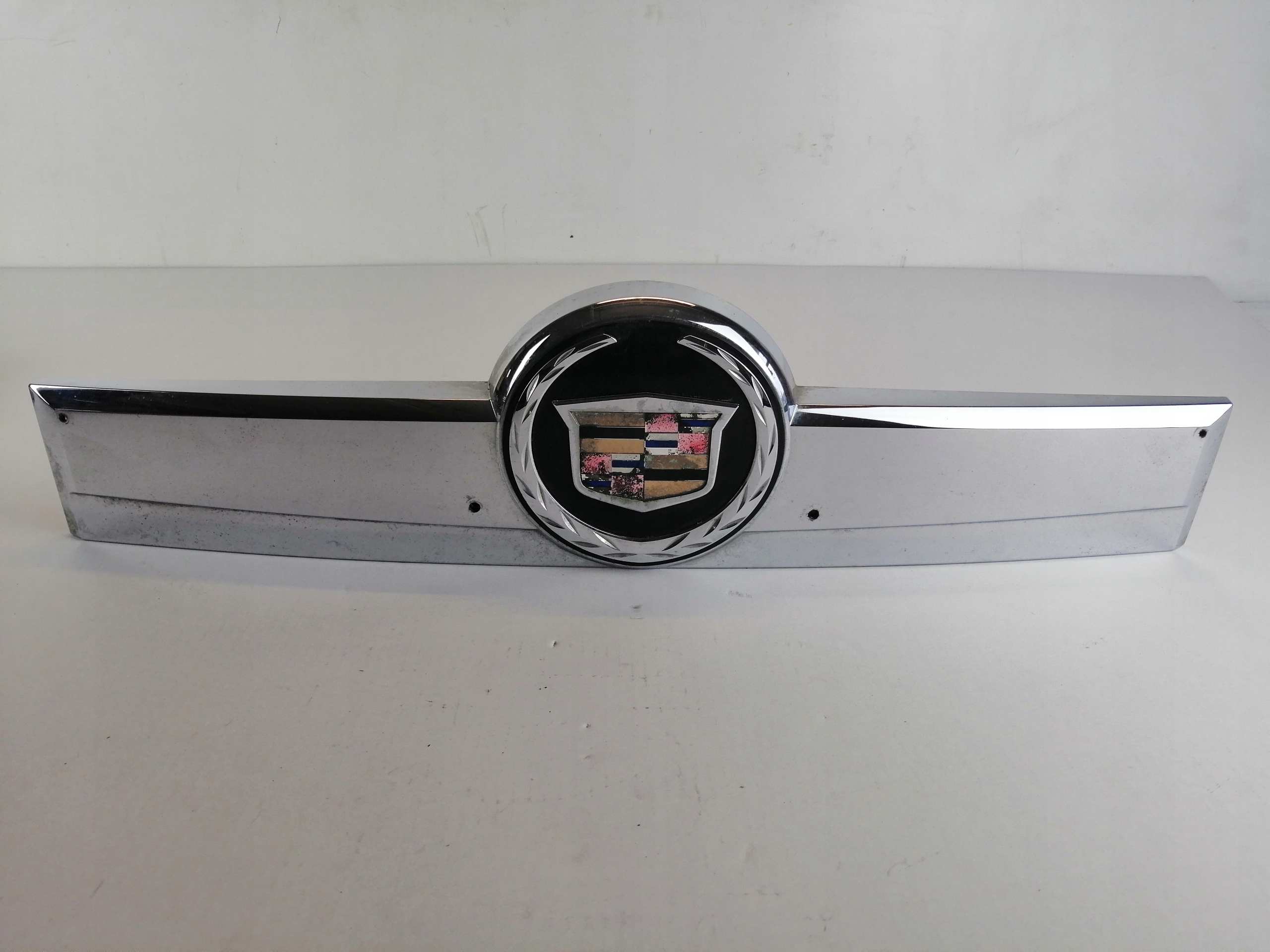 CADILLAC ESCALADE BLEND ЗАКРИЛКИ