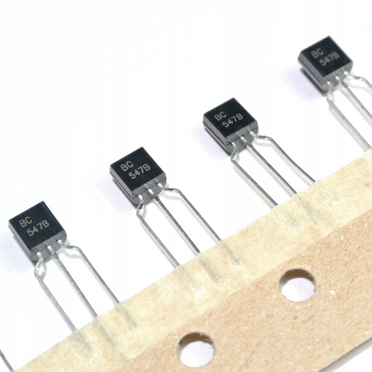 

Tranzystor bipolarny BC547B Npn 45V 0.1A [2szt]