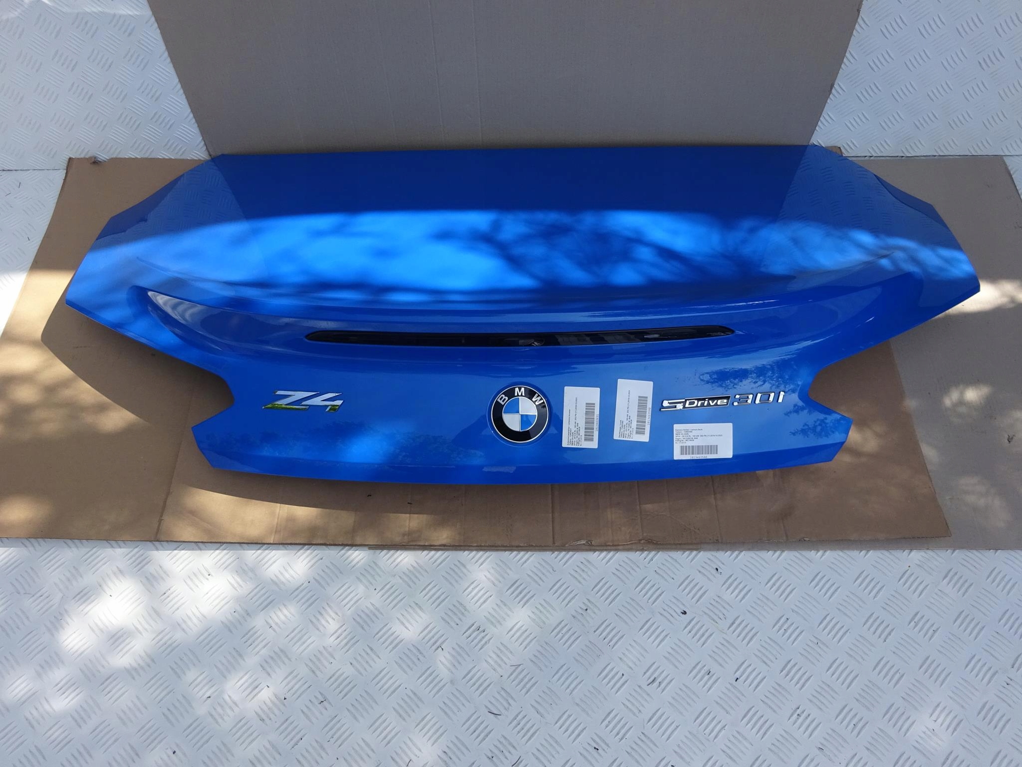 BMW Z4 G29 KLAPA POKRYWA KAMERA TYŁ KOLOR C1D