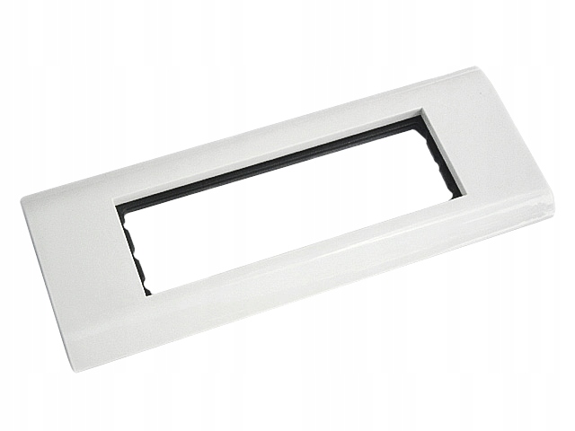 

Ramka Mediabox 135x45 support potrójna biała