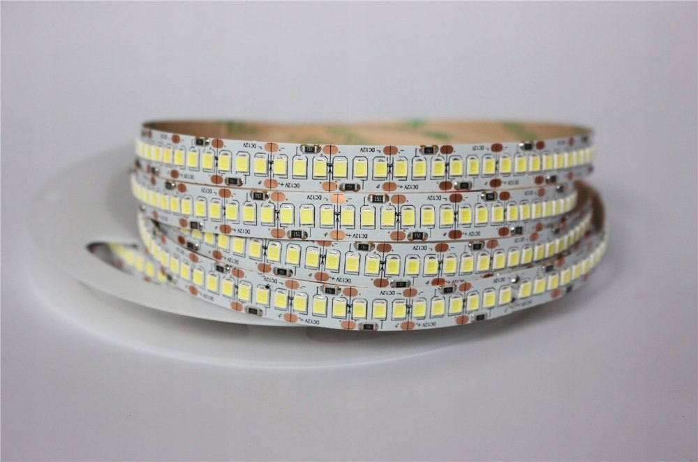 SUPER MOCNA Taśma LED PREMIUM 2835 IP20 1200d 1mb Długość 1 m