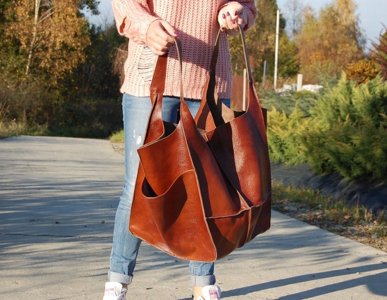 TOREBKA DAMSKA ZE SKÓRY NATURALNEJ - WOREK NA RAMIĘ XXL - SKÓRZANA TOREBKA Zapięcie magnes