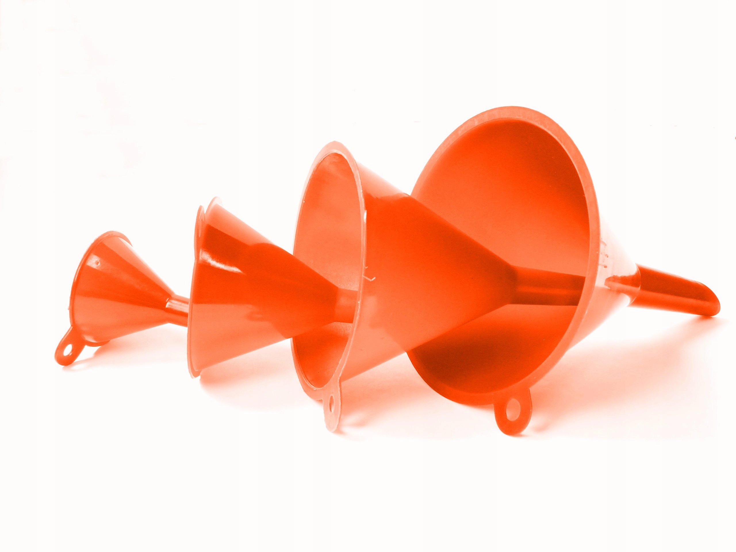 ZESTAW LEJKÓW KOMPLET 4 SZT LEJEK LEJKI PLASTIKOWE Kod producenta 0011