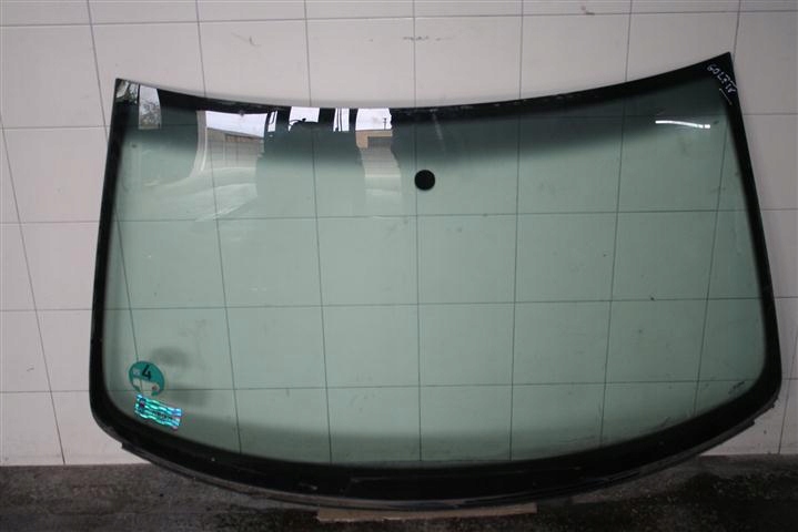 SZYBA PRZEDNIA CZOŁOWA VW GOLF IV