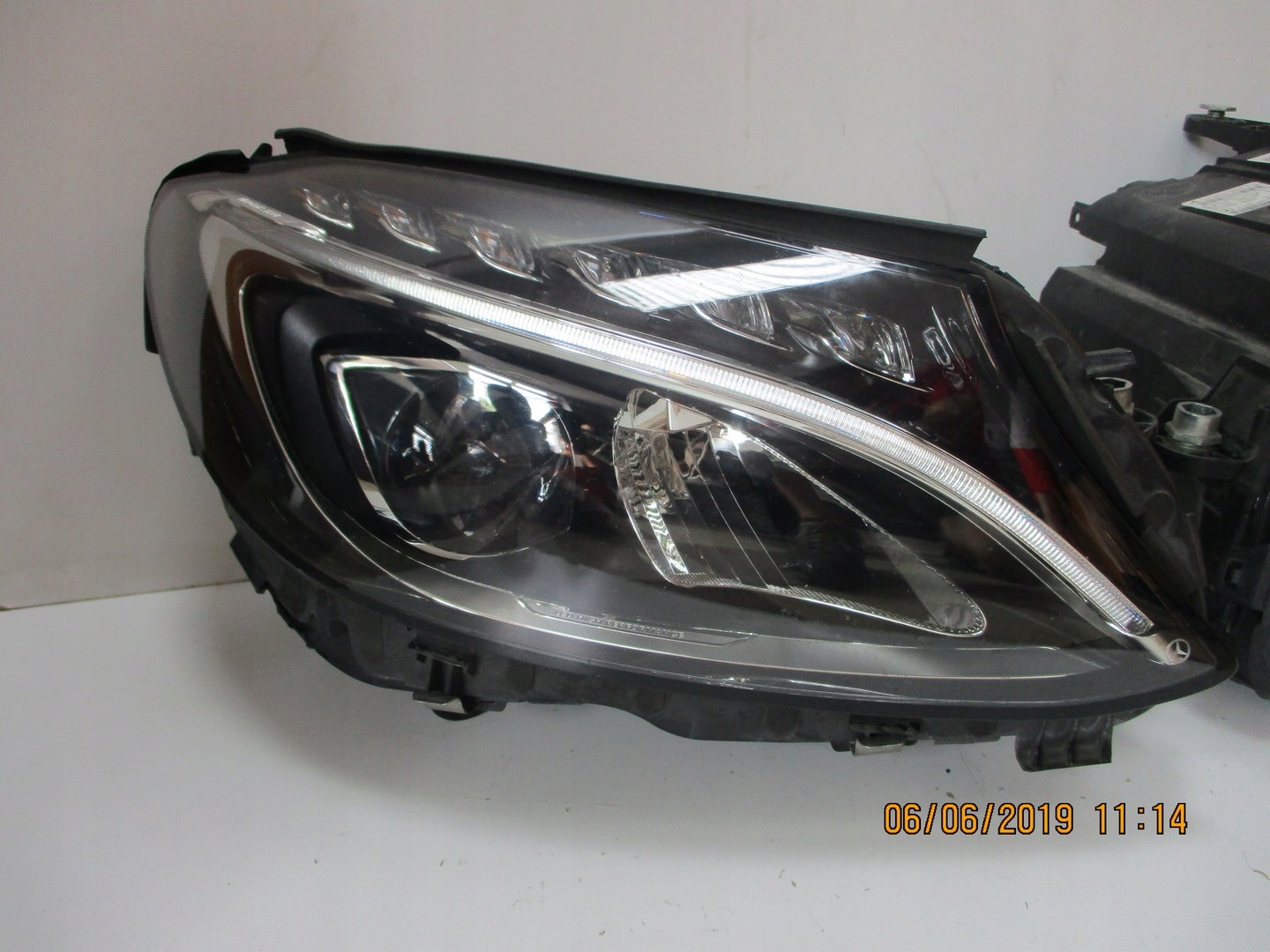 Lampa lampy full led MERCEDES C KLASA 205 Producent części Inny