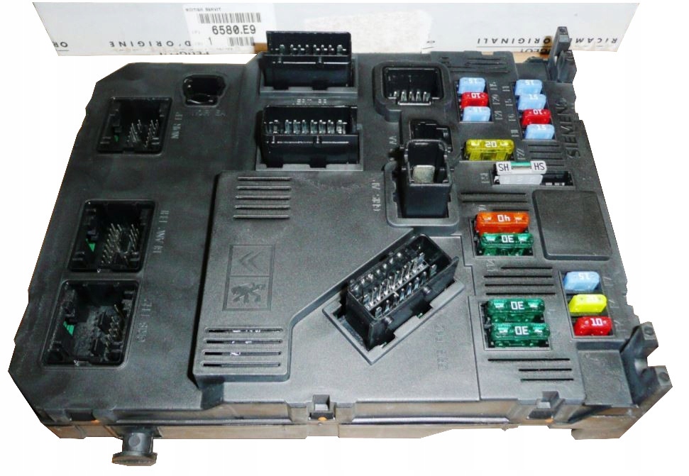 SKRZYNKA BEZPIECZNIKOW CITROEN BERLINGO II 6580 E9
