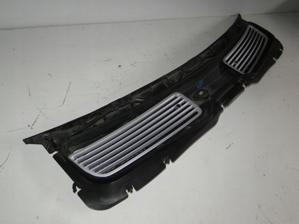 MERCEDES R W251 251 LIFT KRATKA WLOT PODSZYBIE Numer katalogowy części A2218800305 A2218800205