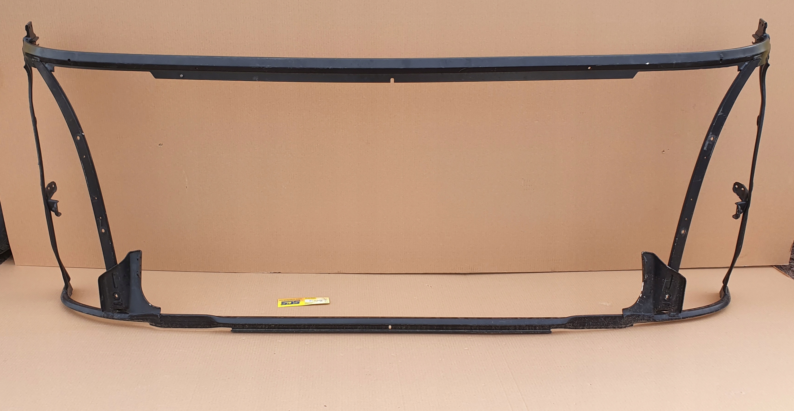 SCANIA КАРКАС МАСКИ МАНЕКЕН РАМКА