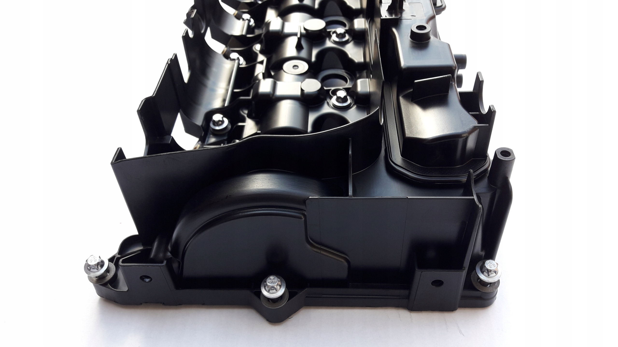 NOWA POKRYWA ZAWOROWA BMW 1.8 2.0 B47 11128581798 Typ samochodu 4x4/SUV Samochody osobowe