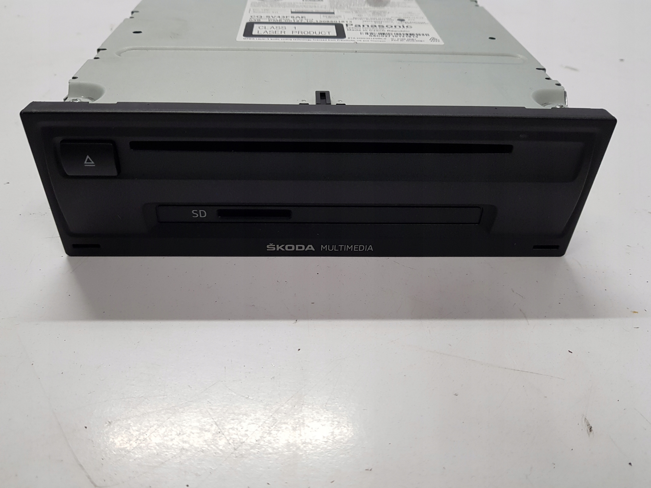 OCTAVIA III MULTIMEDIA CZYTNIK KART SD 5E0035820A