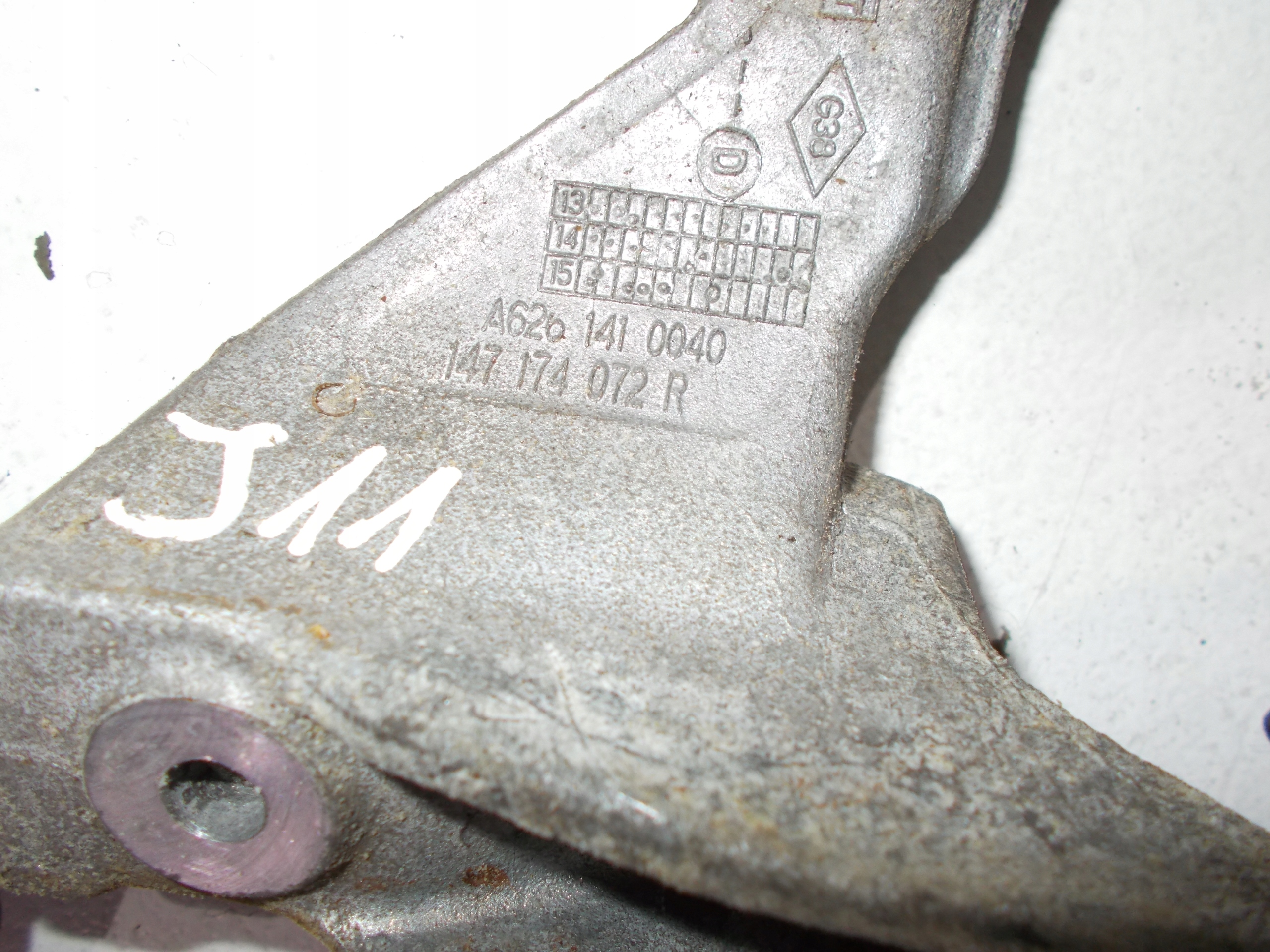 NISSAN QASHQAI J11 1,6 DCI holder engine mount