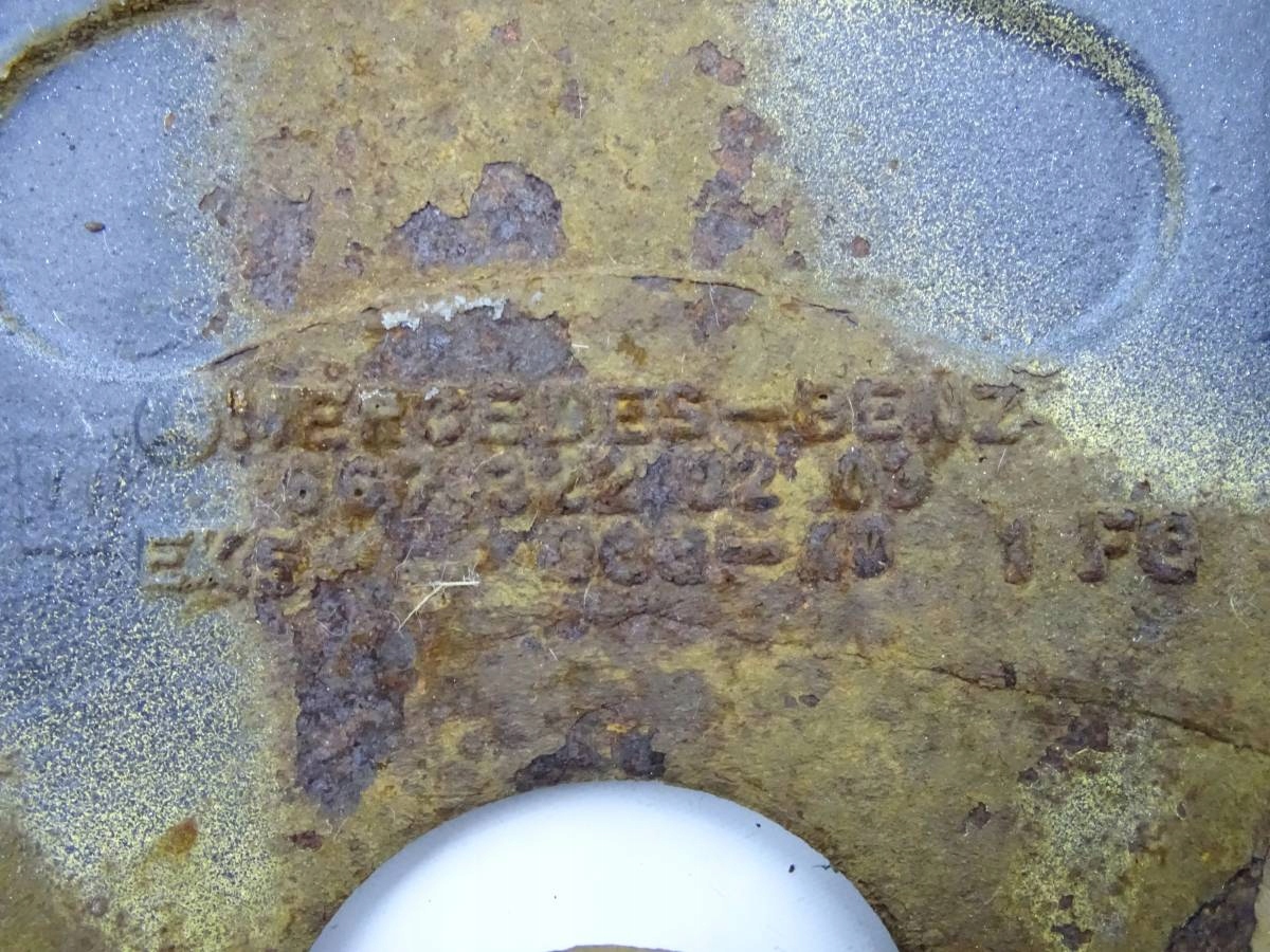 MERCEDES VARIO MOCOWANIE RESORA PRZOD TYL P L Part manufacturer Other