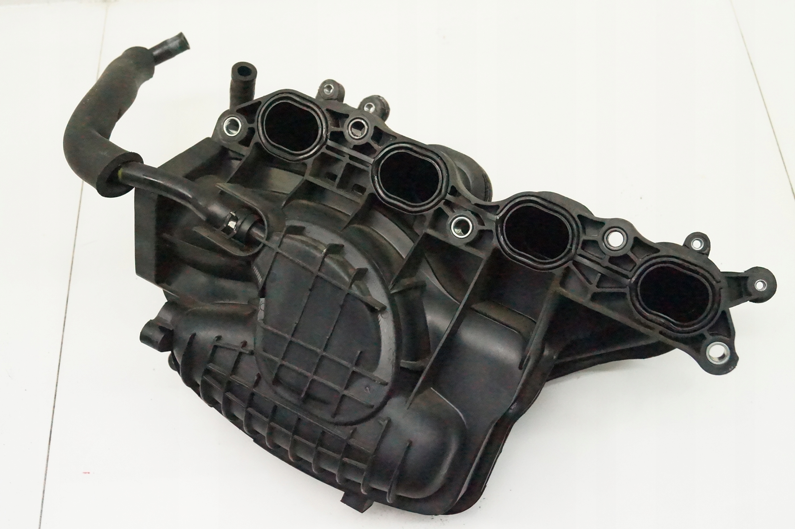 HYUNDAI I30 1.4 впускной коллектор