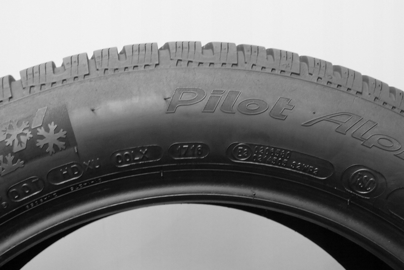 2Z 245/50R18 Michelin Pilot Alpin PA4 * RSC 3418 Średnica 18