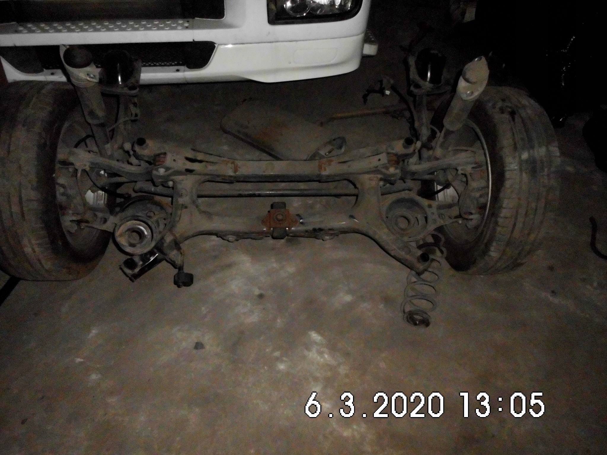 TOYOTA C-HR BELKA ,ZAWIESZENIE TYŁ Producent części Toyota OE