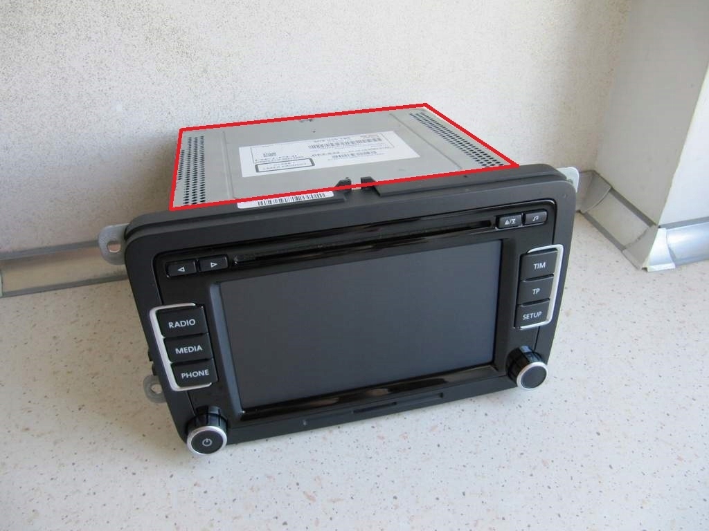 RADIO SKODA BOLERO VW RCD 510 DELPHI PŁYTA GŁÓWNA Z OBUDOWĄ KORPUS RADIA Kod producenta <>