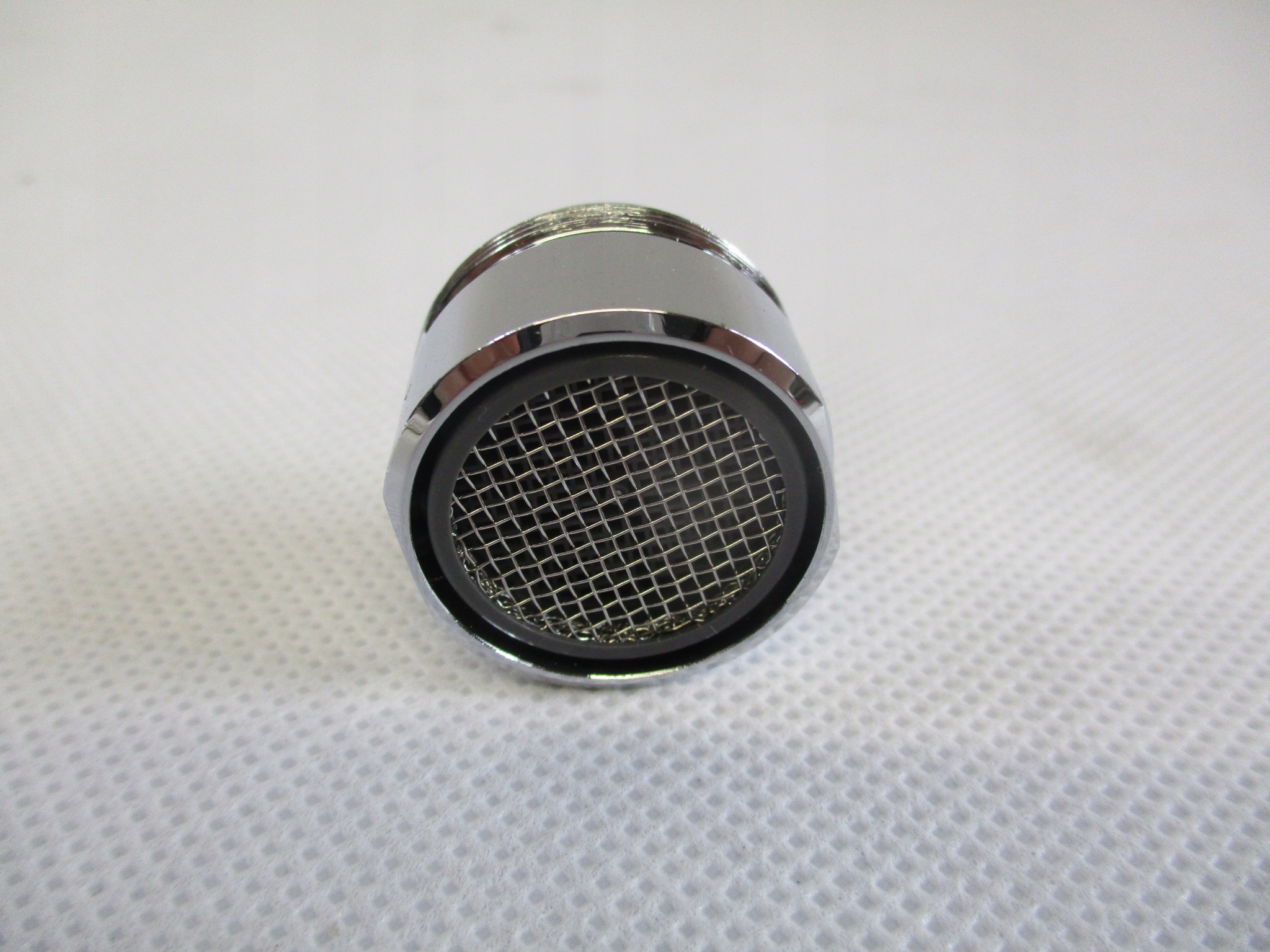 Perlator eko oszczędzający wodę na kran M28 EAN (GTIN) 4007873900839