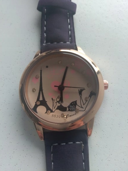 

Zegarek na rękę fioletowy pasek pomysł na prezent