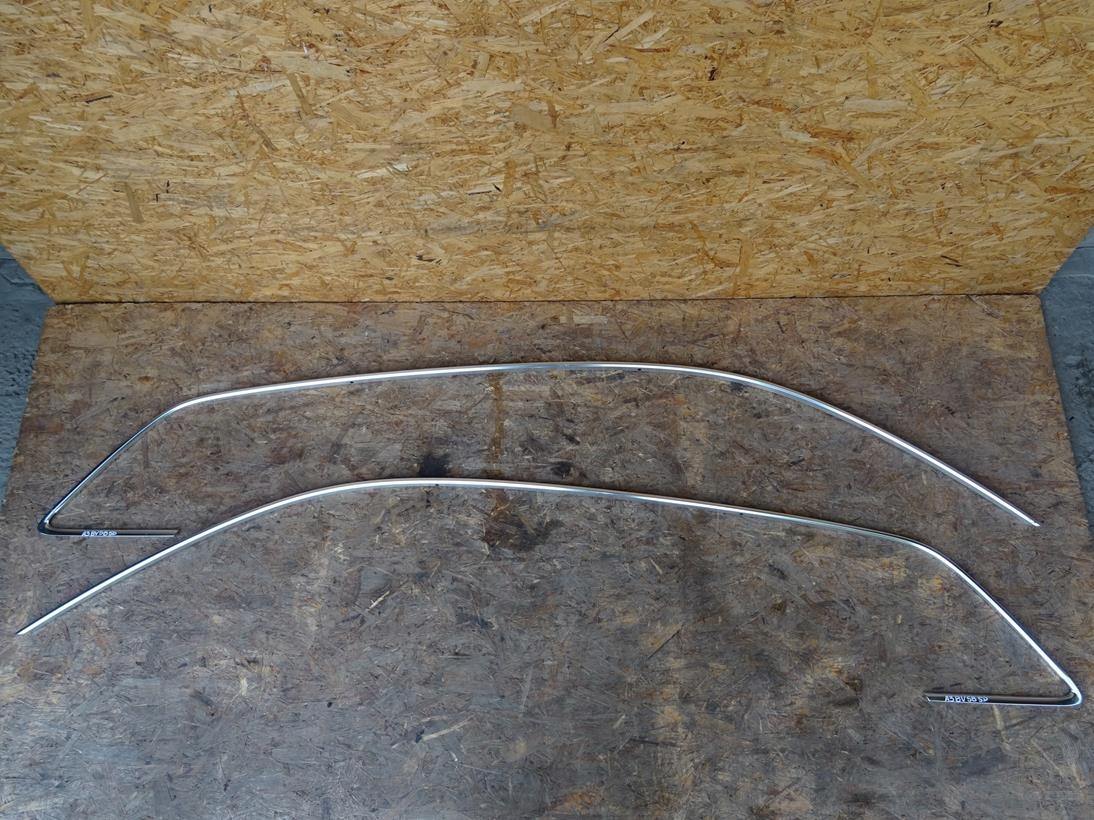 8V4853703A 8V4853345 - A3 8V 8V4 5D SPORTBACK рейка даху комплект L + P