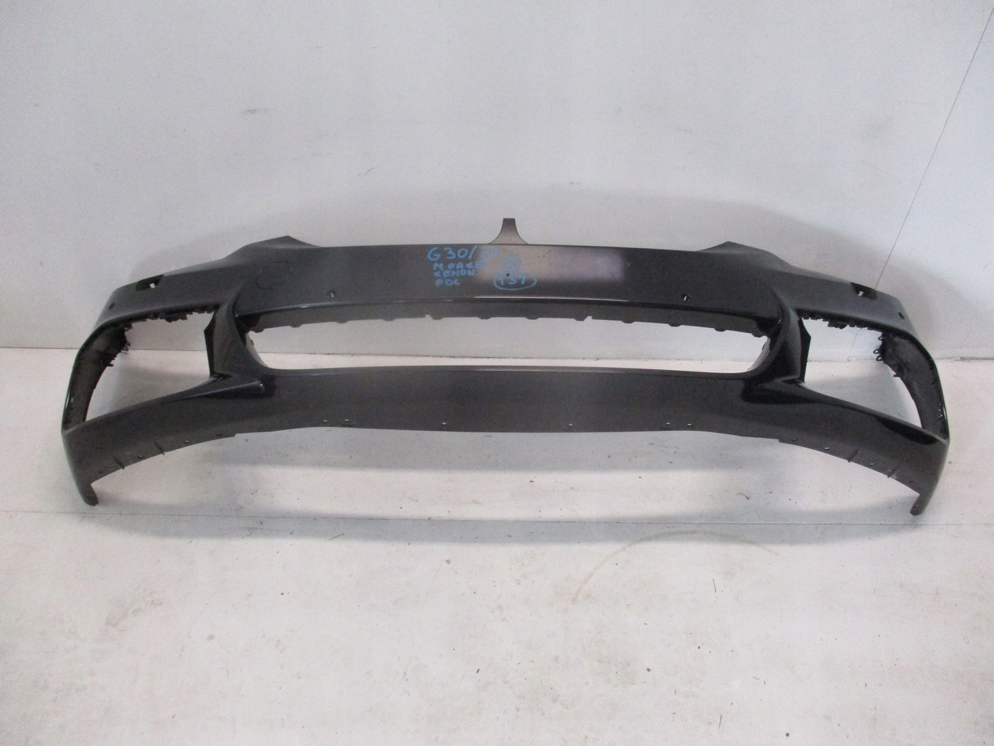 bumper BMW 5 G30 G31 XENON PDC m-packet unprotected
