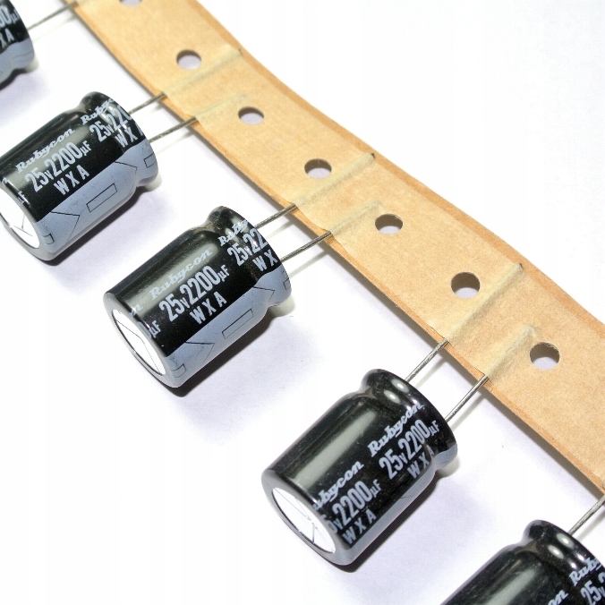 

2200uF 25V 105' Wxa Rubycon 16x21mm [1szt] #U3J