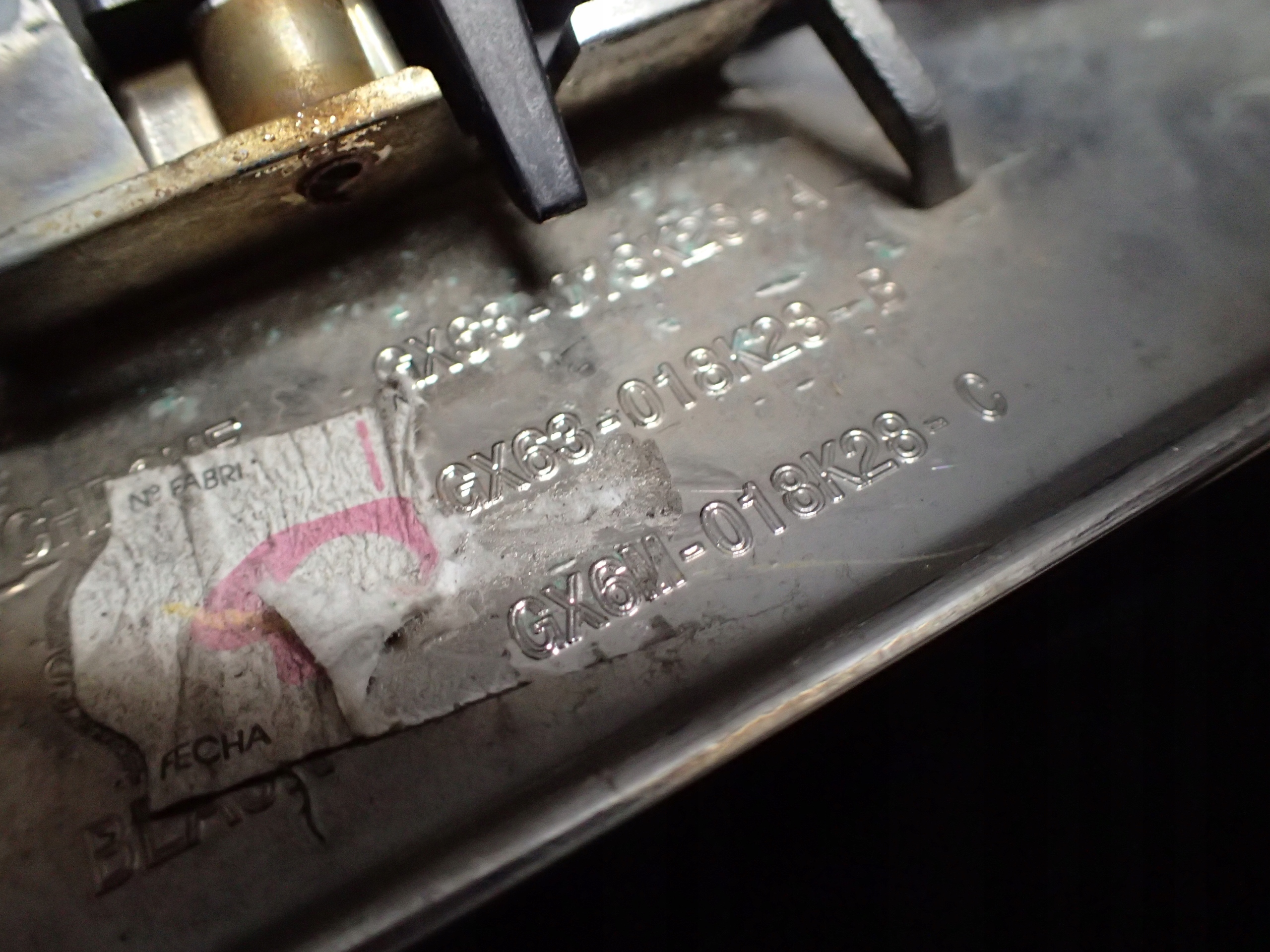 ATRAPA GRILL JAGUAR XF XFS 15- Producent części Jaguar OE