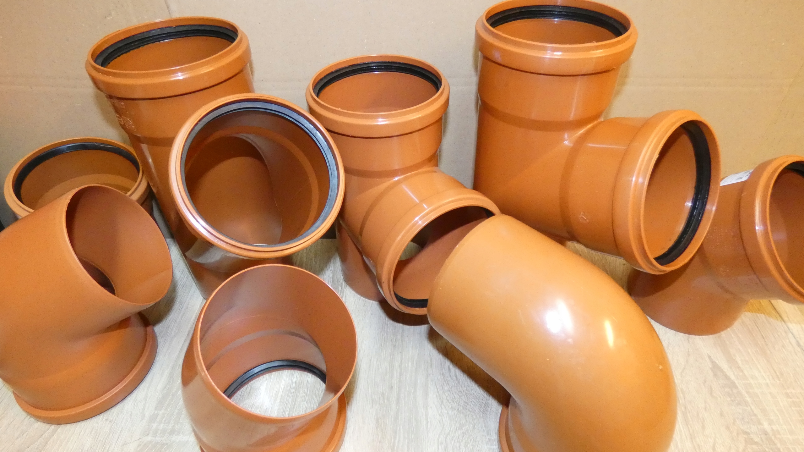 Trójnik PP PVC 110/110/45 kan. zewnętrzna Rodzaj trójnik