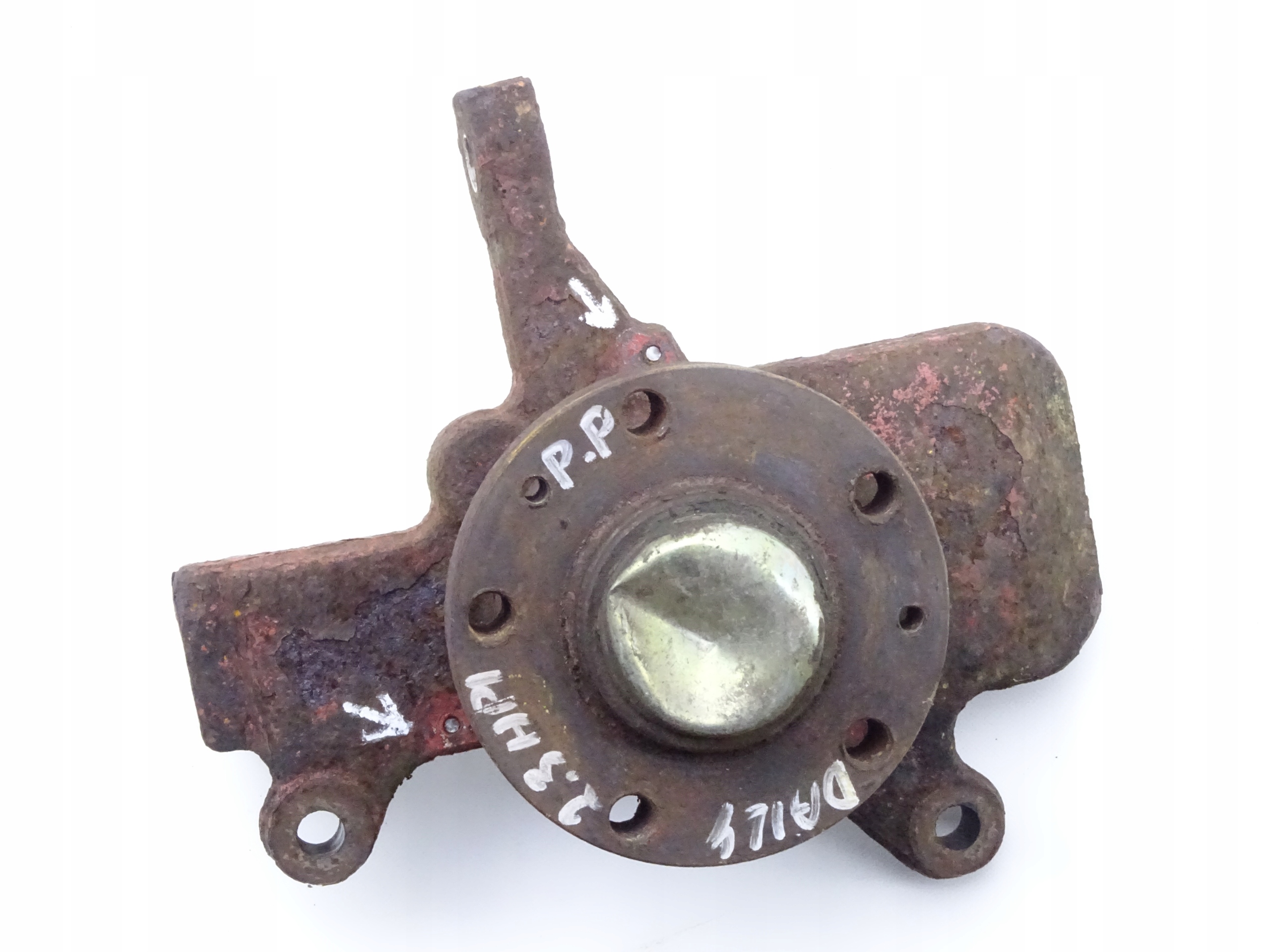 Кулак ивеко дейли. Поворотный кулак ивеко. Поворотный кулак ивеко. Поворотный кулак правый iveco daily. Поворотный кулак ивеко.