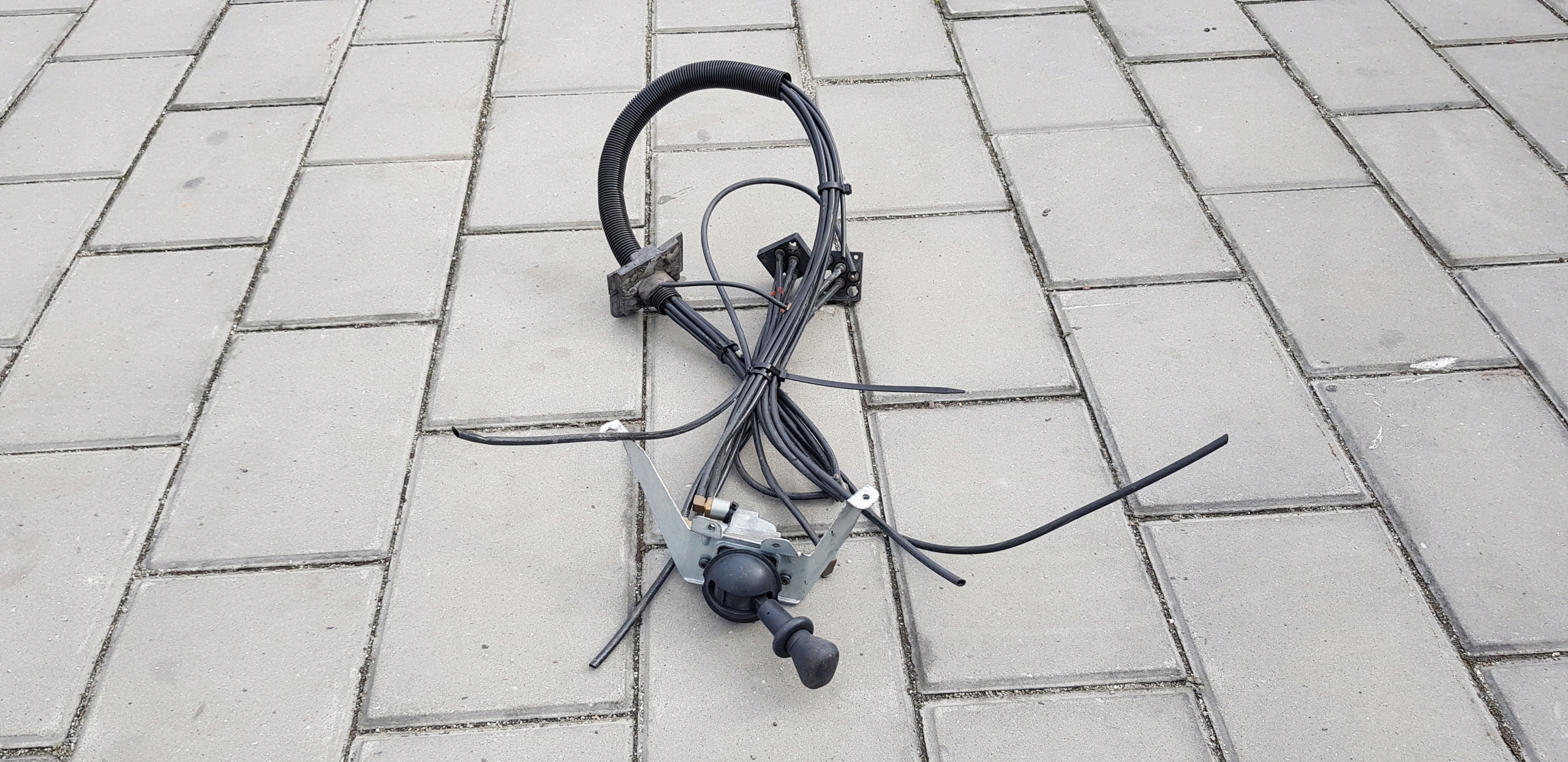 DAF XF 105 ВАЖІЛЬ РУЧНОГО ГАЛЬМА